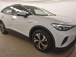 White Used 2021 VW ID.4 Pure SUV | £17,885 (Fair price)
