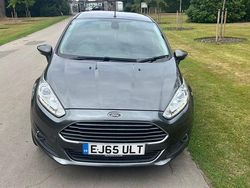 Grey Used 2015 Ford Fiesta Titanium Hatchback | £3,750 (Fair price)
