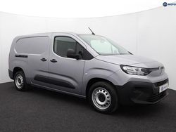 Grey New 2025 Citroën Berlingo MPV | £17,199 (Good price)