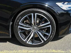Black Used 2019 Volvo S60 R-Design Sedan | £17,196 (Fair price)