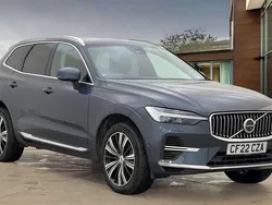 Denim blue Used 2022 Volvo XC60 Inscription SUV | £35,491 (Fair price)