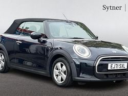 Black Used 2021 Mini Cooper Classic Hatchback | £18,750 (Fair price)