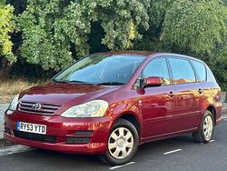 Red Used 2004 Toyota Avensis Verso T3 MPV | £2,800
