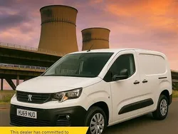 White Used 2019 Peugeot Partner MPV | £5,990 (Fair price)
