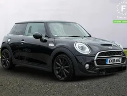 Black Used 2018 Mini Cooper S Chili Hatchback | £14,799 (Fair price)