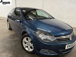 Turquoise Used 2006 Vauxhall Astra Sport Hatchback | £595 (Good price)