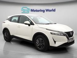 White Used 2023 Nissan Qashqai Acenta Premium SUV | £15,600 (Super price)