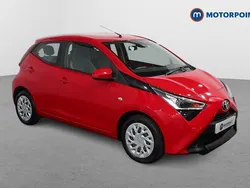 Red Used 2021 Toyota Aygo X-play Hatchback | £9,149 (Fair price)