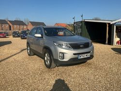 Silver Used 2013 Kia Sorento 2 SUV | £5,995 (Fair price)