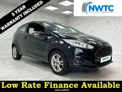 Black Used 2015 Ford Fiesta Zetec Hatchback | £3,795 (Good price)