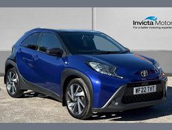 Juniper blue metallic Used 2022 Toyota Aygo Hatchback | £11,200 (Fair price)