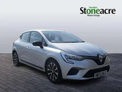 Silver Used 2022 Renault Clio V Evolution Hatchback | £12,495 (Fair price)