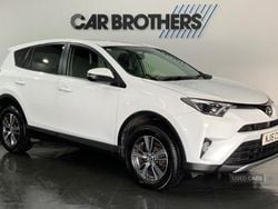 White Used 2016 Toyota RAV4 Business Edition SUV | £10,495 (Good price)
