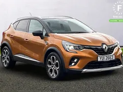 Orange/black Used 2021 Renault Captur Version S SUV | £15,399 (Fair price)