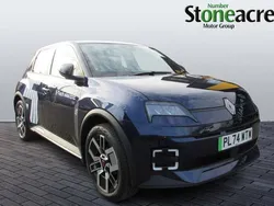 Other New 2025 Renault R5 Komfort Hatchback | £26,995 (Fair price)