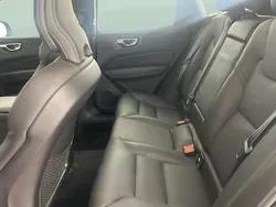 Blue Used 2021 Volvo XC60 Momentum SUV | £22,208 (Fair price)