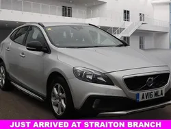 Silver Used 2016 Volvo V40 CC SE Estate | £7,995 (Fair price)