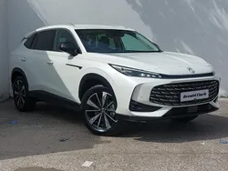 White New 2024 MG HS SE SUV | £20,498 (Super price)