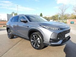 White Used 2024 MG HS Trophy SUV | £25,299