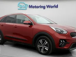 Red Used 2022 Kia Niro 2 SUV | £17,200 (Good price)