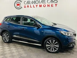 Blue Used 2016 Renault Kadjar Signature SUV | £6,675 (Fair price)