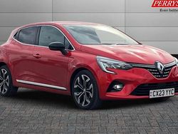 Used 2022 Renault Clio V Techno Hatchback | £12,499 (Fair price)