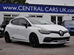 White Used 2014 Renault Clio IV Hatchback | £6,995 (Fair price)