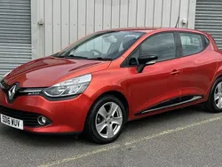 Red Used 2016 Renault Clio IV Dynamique Hatchback | £5,000 (Good price)