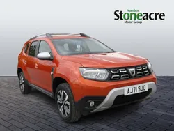 Orange Used 2022 Dacia Duster Prestige SUV | £13,495 (Fair price)