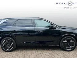 Black Used 2024 Peugeot e-5008 GT SUV | £36,171 (Fair price)
