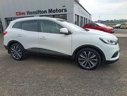 White Used 2019 Renault Kadjar Iconic SUV | £9,450 (Fair price)