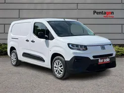 White New 2025 Fiat Doblò MPV | £28,792