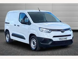 White Used 2023 Toyota Proace Active Van | £15,109 (Fair price)