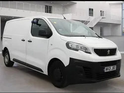 White Used 2021 Peugeot Expert Van | £10,984 (Fair price)