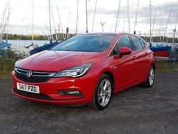 Red Used 2017 Vauxhall Astra SRi Hatchback | £6,495 (Fair price)