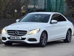 White Used 2016 Mercedes C220 Sedan | £8,500 (Fair price)
