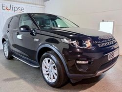 Black Used 2017 Land Rover Discovery Sport SE SUV | £12,495 (Fair price)