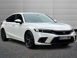 Platinum white Used 2023 Honda Civic Advance Hatchback | £27,995 (Good price)