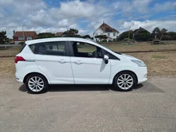 Frozen white Used 2017 Ford B-MAX Titanium MPV | £11,995