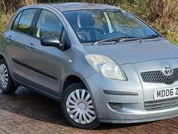 Silver Used 2006 Toyota Yaris T3 Hatchback | £2,695 (Good price)