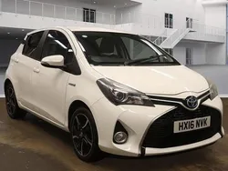 White Used 2016 Toyota Yaris Hybrid Design Hatchback | £8,495 (Expensive)