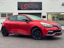 Red Used 2013 Renault Clio IV Hatchback | £8,495 (Fair price)