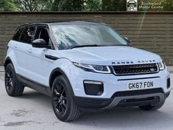 White Used 2017 Land Rover Range Rover evoque SE SUV | £11,495 (Good price)