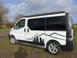 White Used 2005 Renault Trafic Van | £13,995