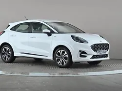 White Used 2023 Ford Puma ST-Line Hatchback | £15,798 (Fair price)