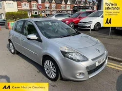 Silver Used 2011 Renault Clio II Dynamique Hatchback | £2,500 (Fair price)