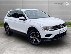 White Used 2018 VW Tiguan SE SUV | £15,495 (Fair price)