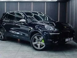 Used 2018 Porsche Cayenne S E-Hybrid Platinum Edition SUV | £31,833