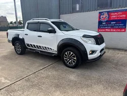 White Used 2016 Nissan Navara Tekna Pickup | £7,995 (Fair price)