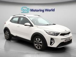 White Used 2021 Kia Stonic 2 SUV | £11,323 (Good price)